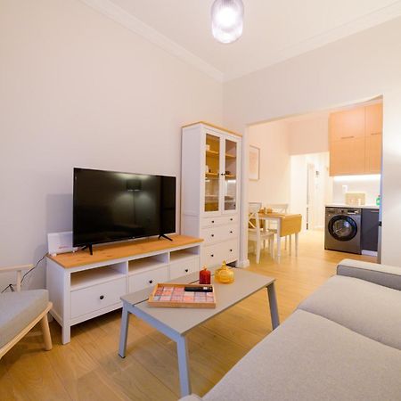 New Modern 2Nd Floor Apartment Salonicco Esterno foto