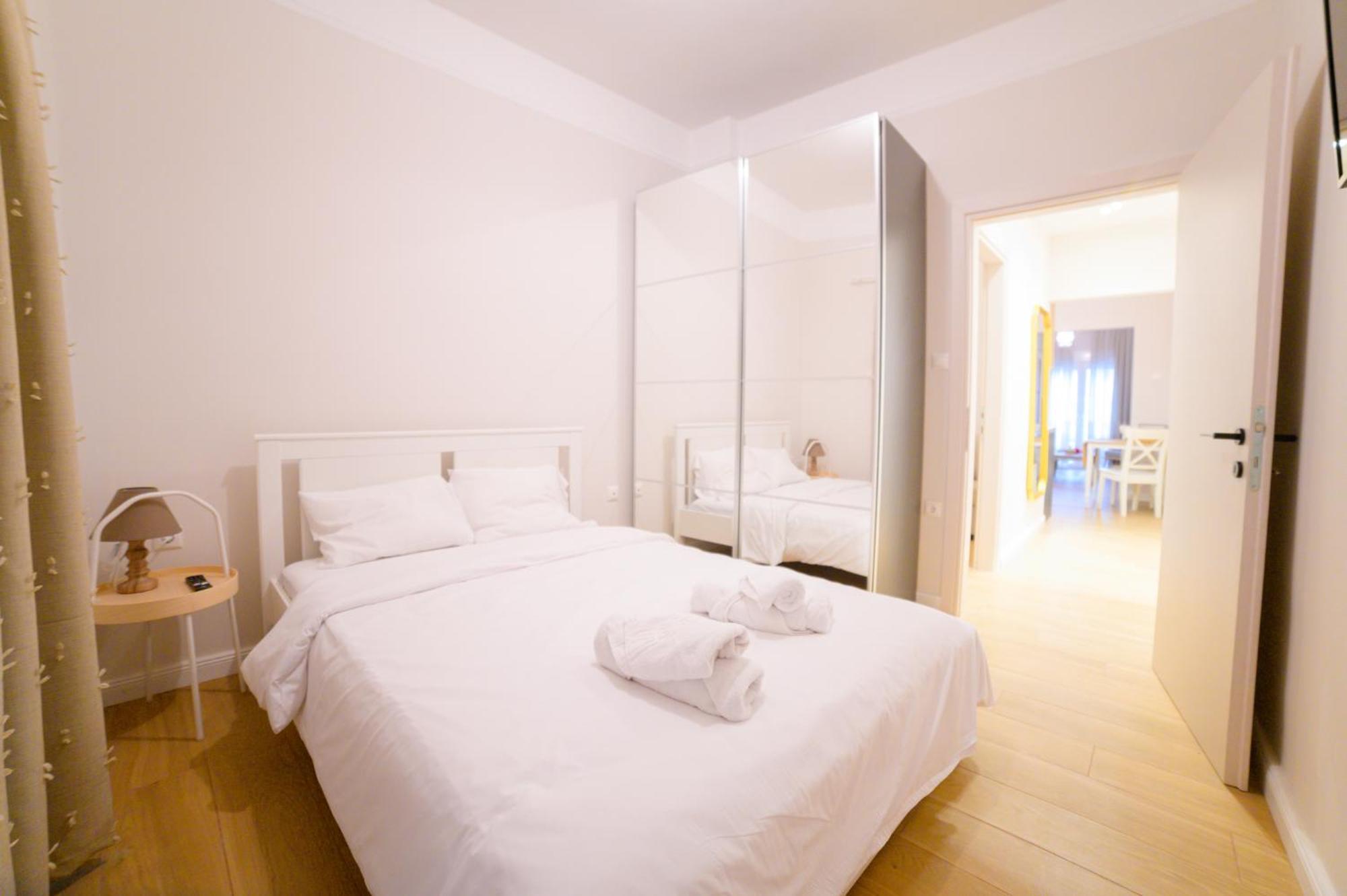 New Modern 2Nd Floor Apartment Salonicco Esterno foto